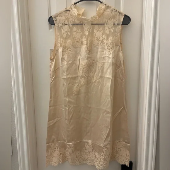 Doen Cream Lace Mini Dress - Picture 5 of 11